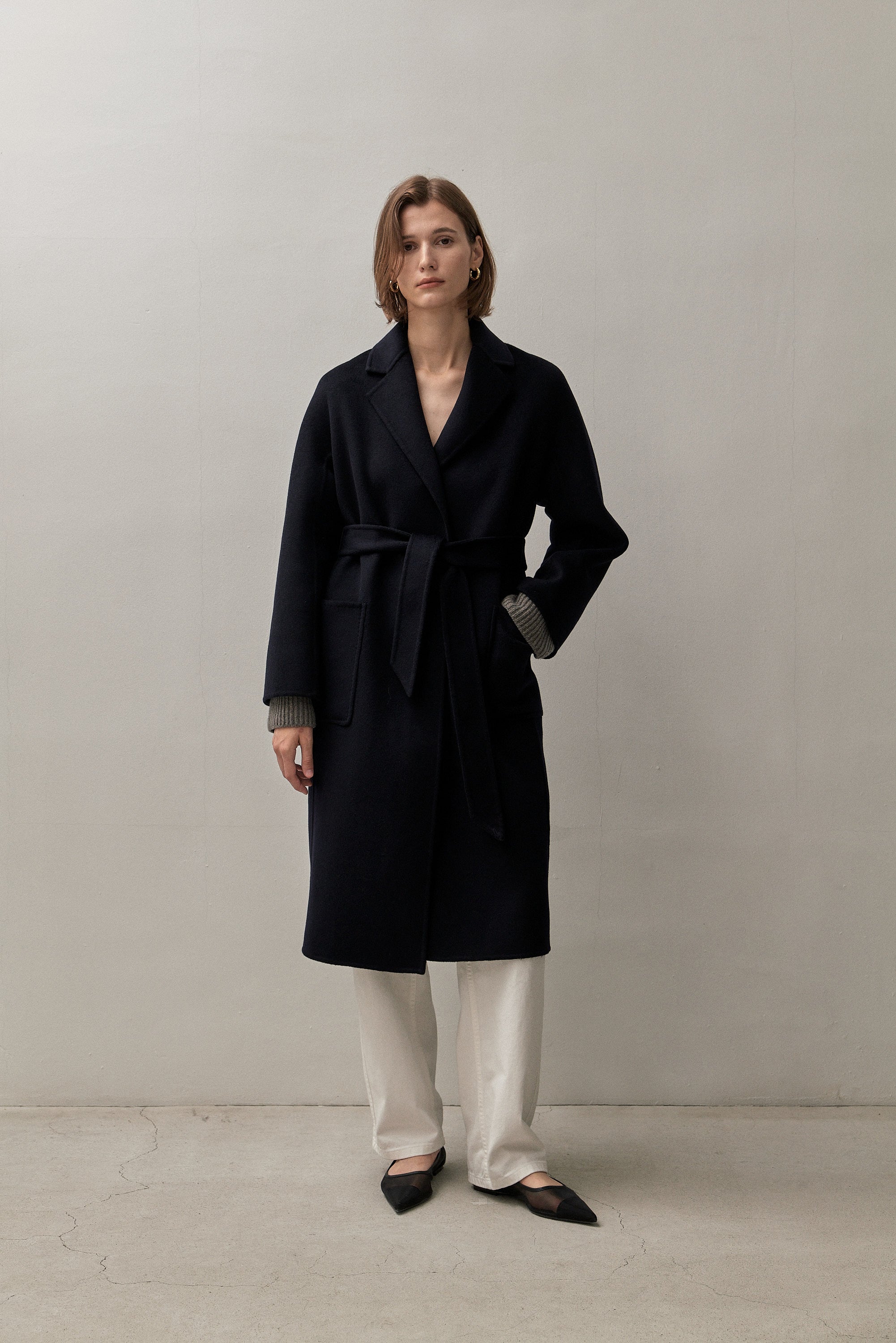 THE CLASSIC COAT - NAVY 90/10 – THE CURATED