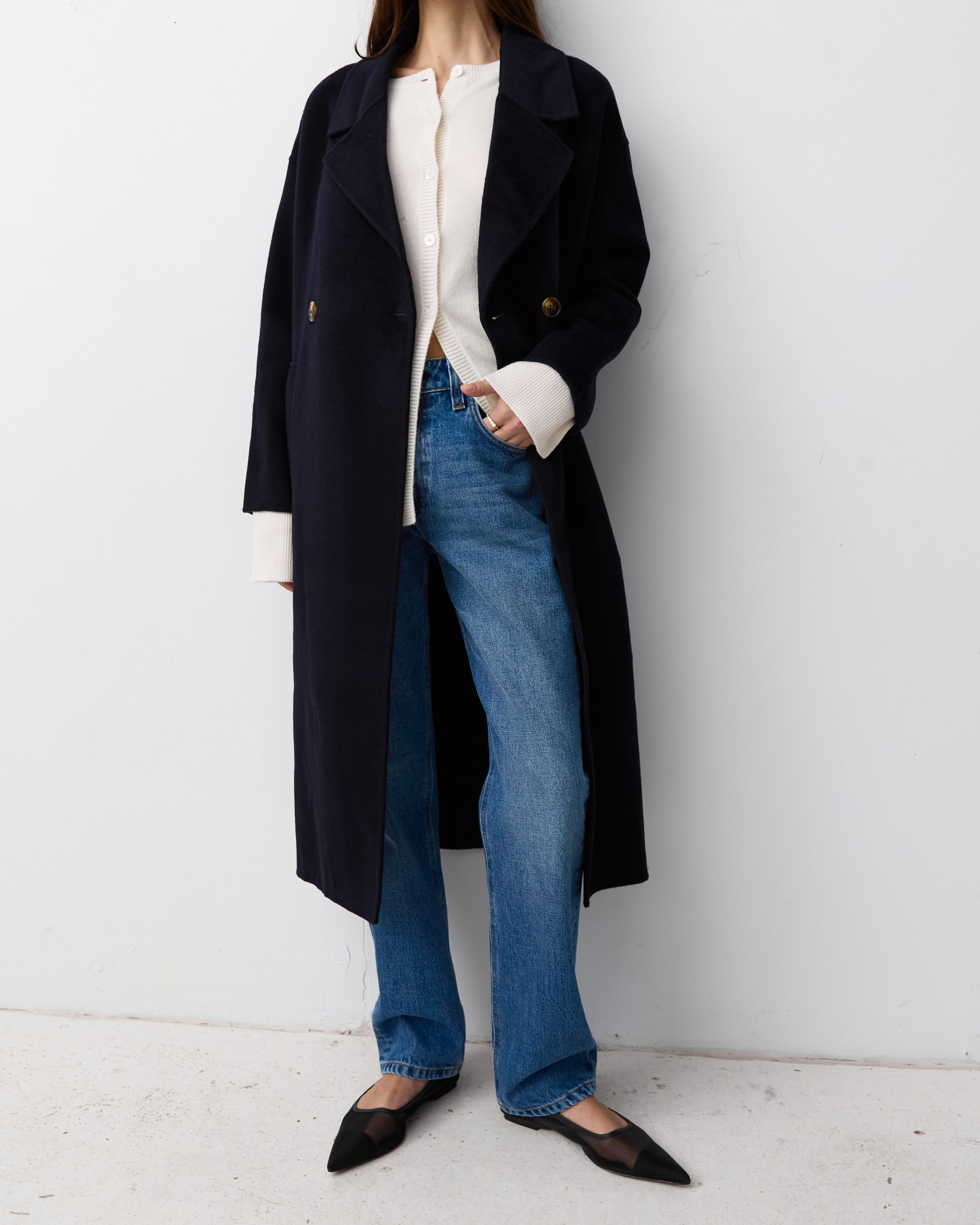 The London Coat Navy | Oversized Cashmere Wool Coat | The Curated