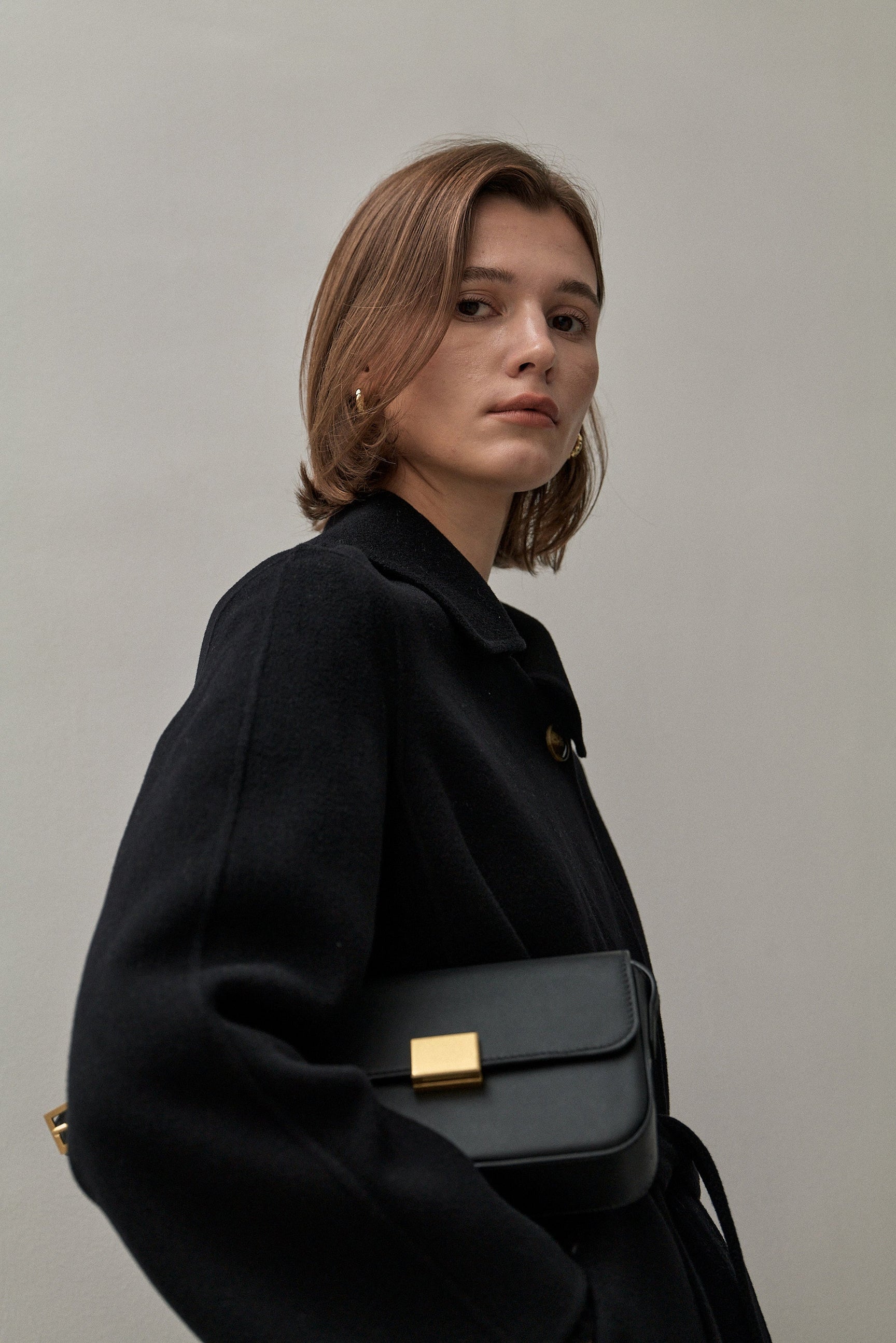 THE MINI SHOULDER BAG SMOOTH BLACK THE CURATED