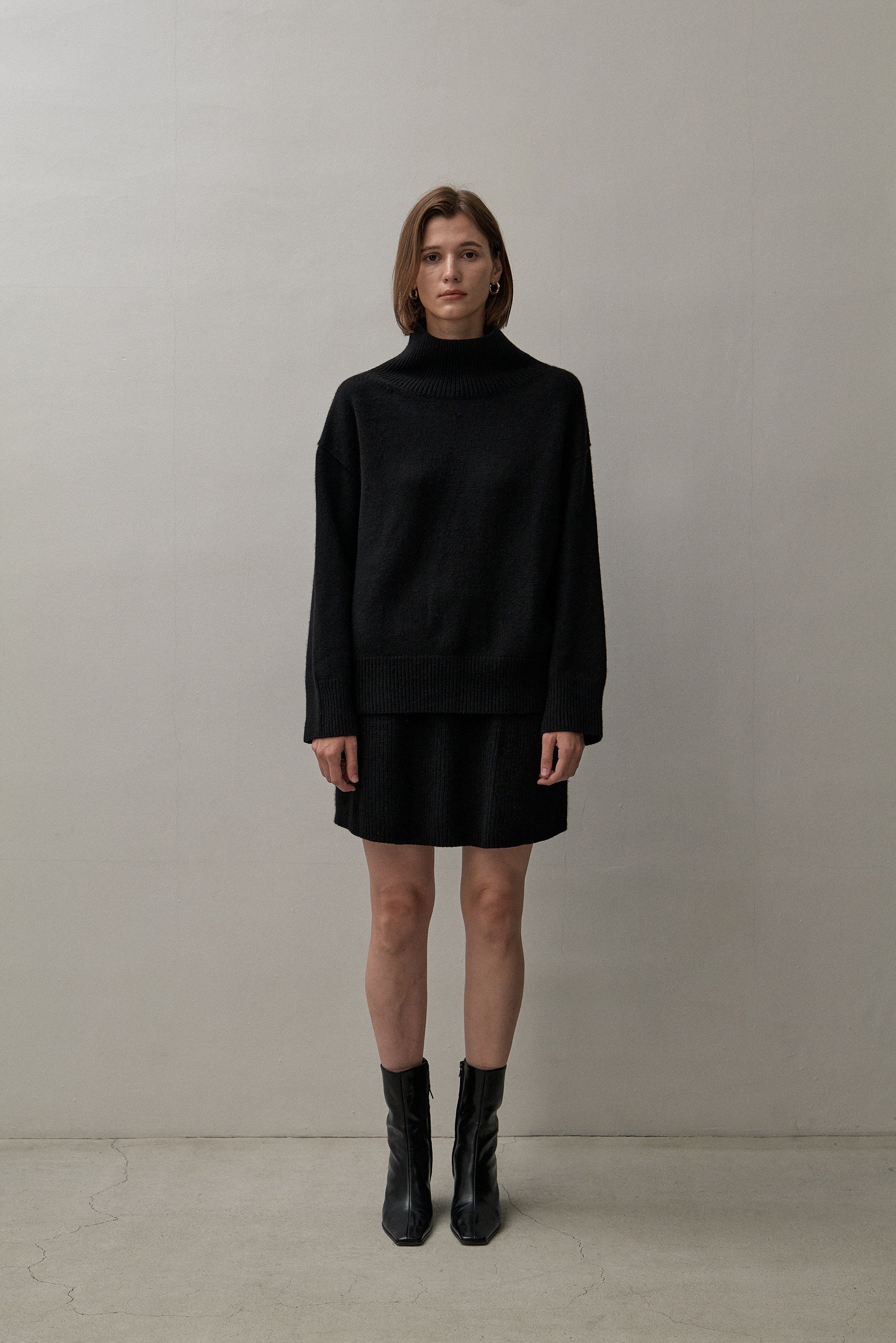 Cos hot sale black turtleneck