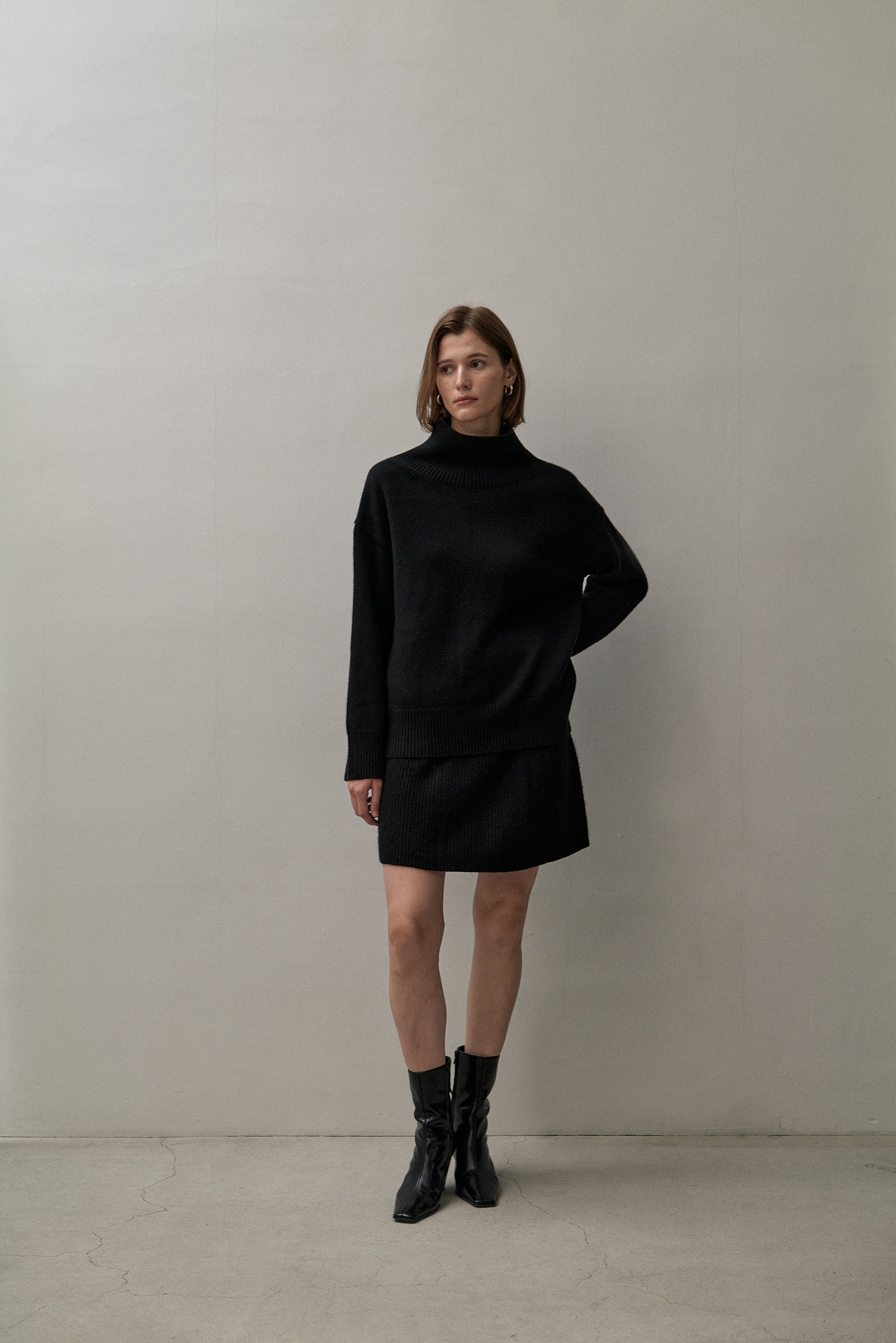 Classic 2025 black turtleneck