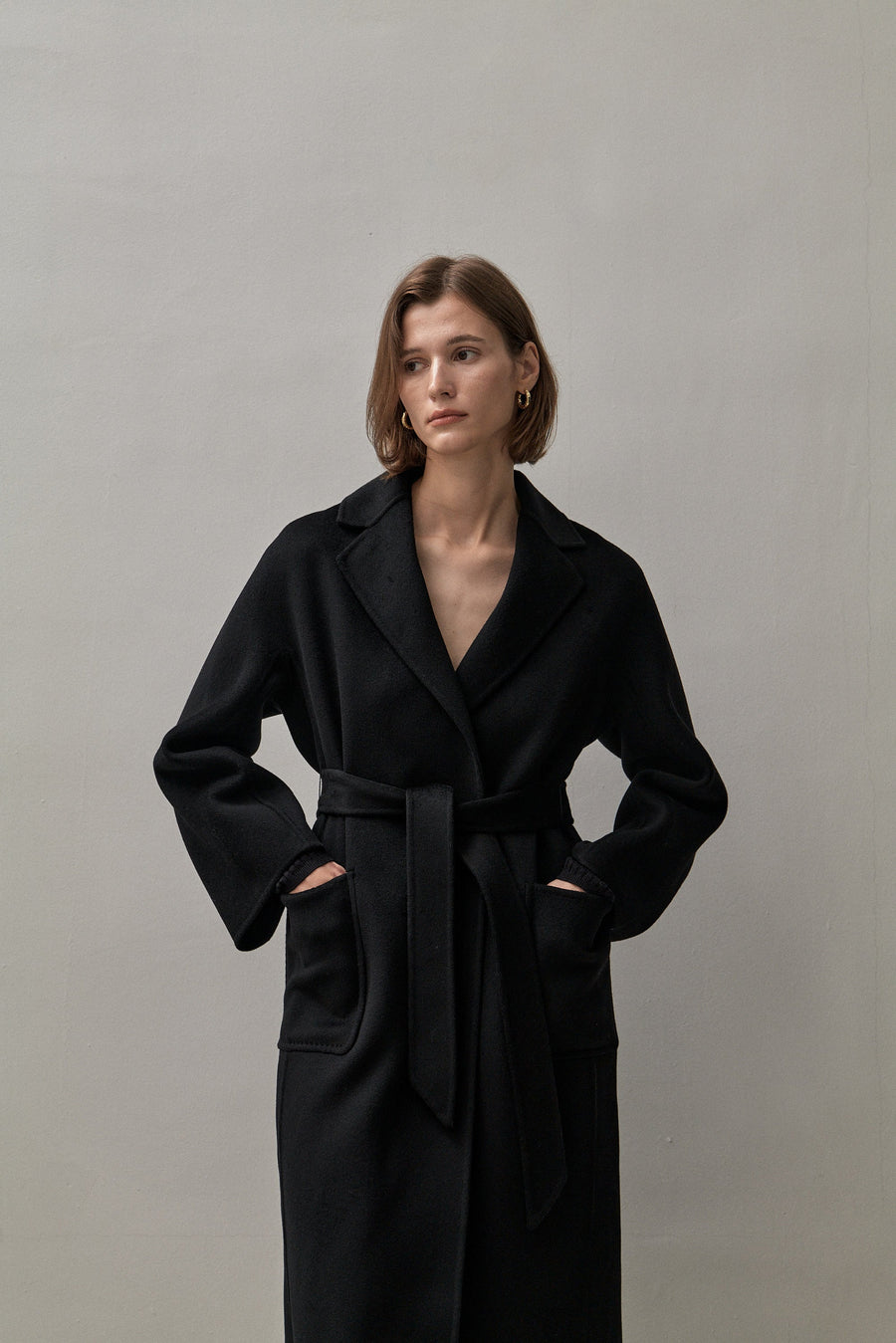 THE CLASSIC COAT - BLACK – THE CURATED