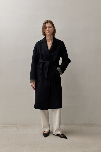 THE CLASSIC COAT - NAVY – THE CURATED