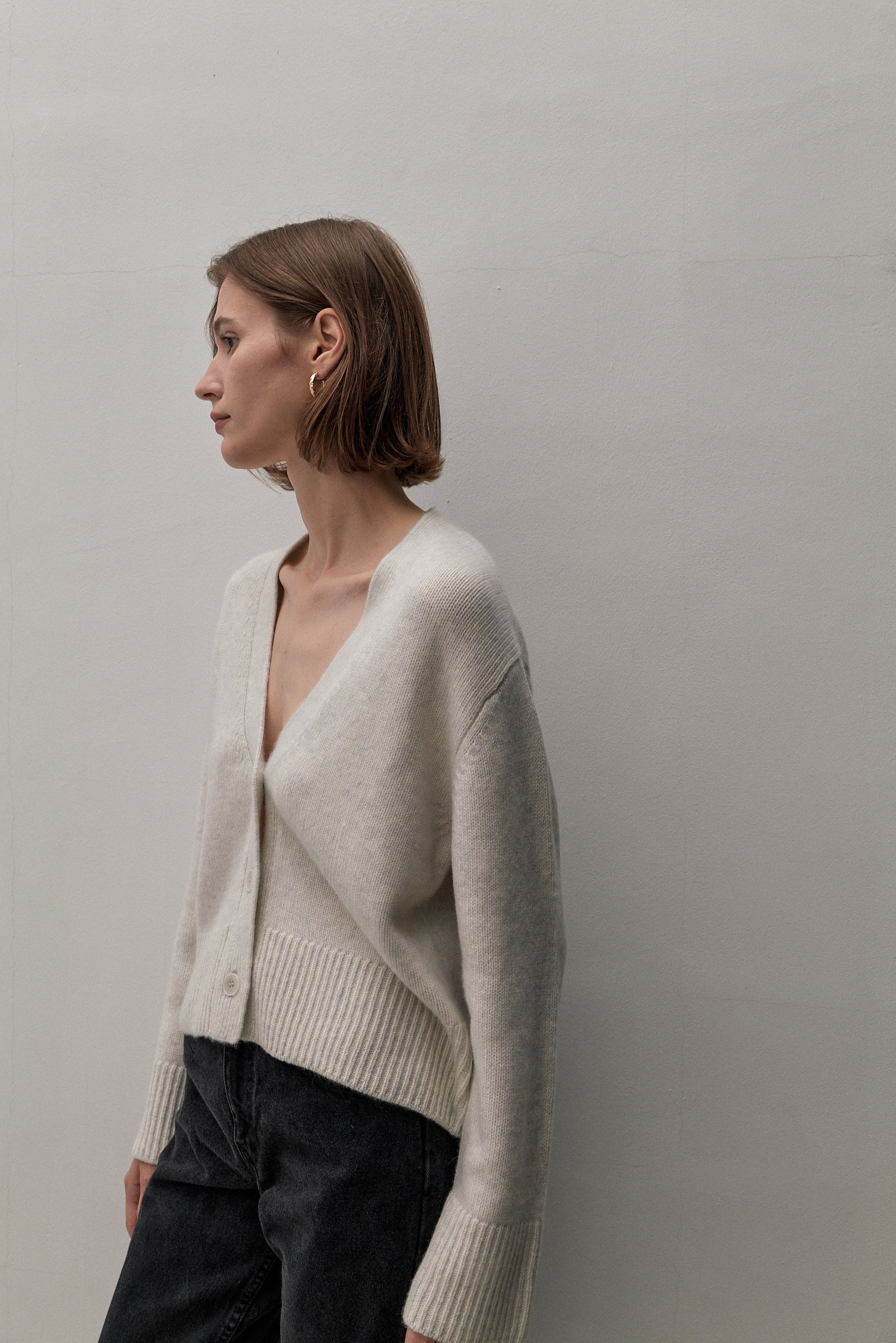 THE CLASSIC CARDIGAN CLOUDY THE CURATED