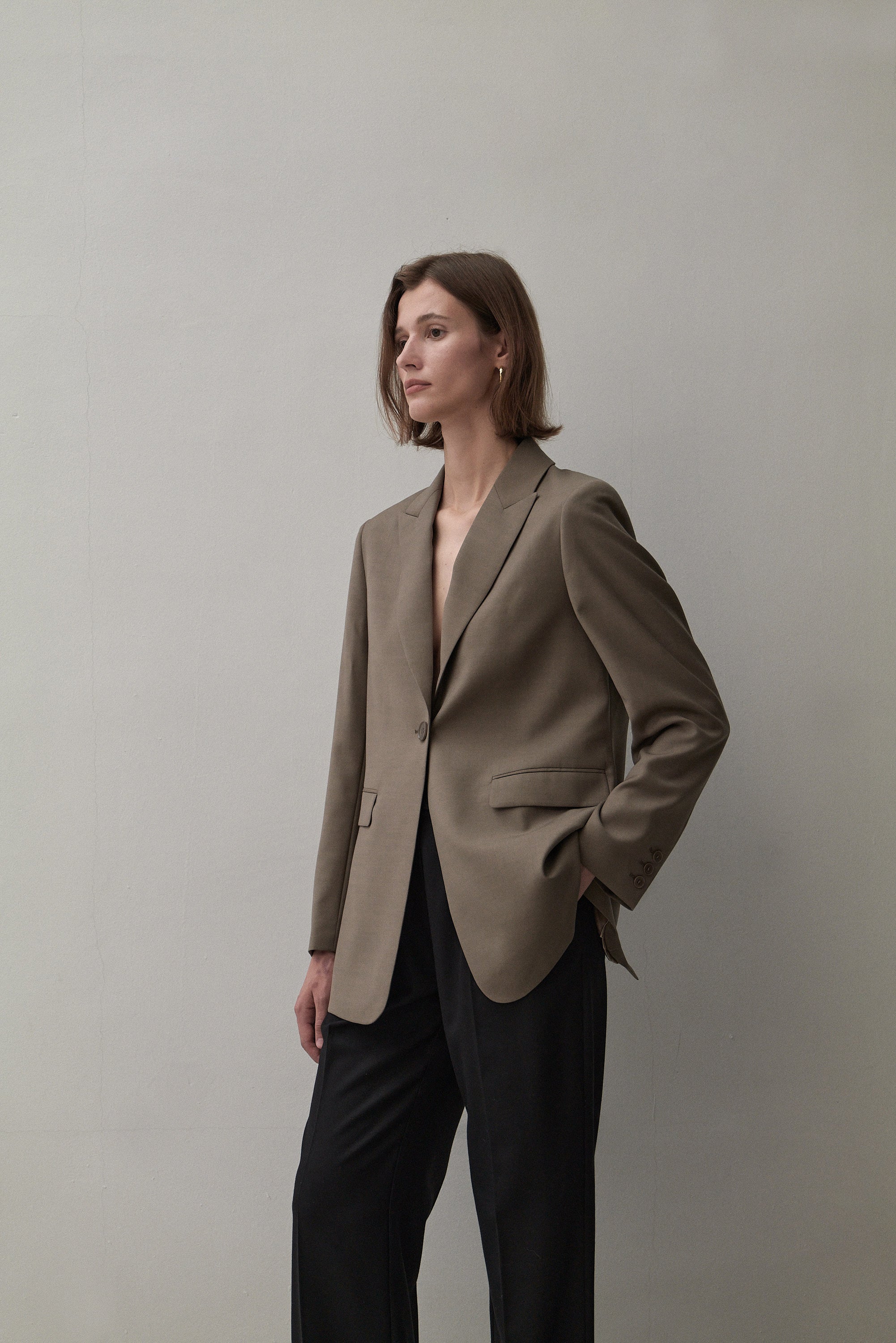 Taupe on sale blazer womens