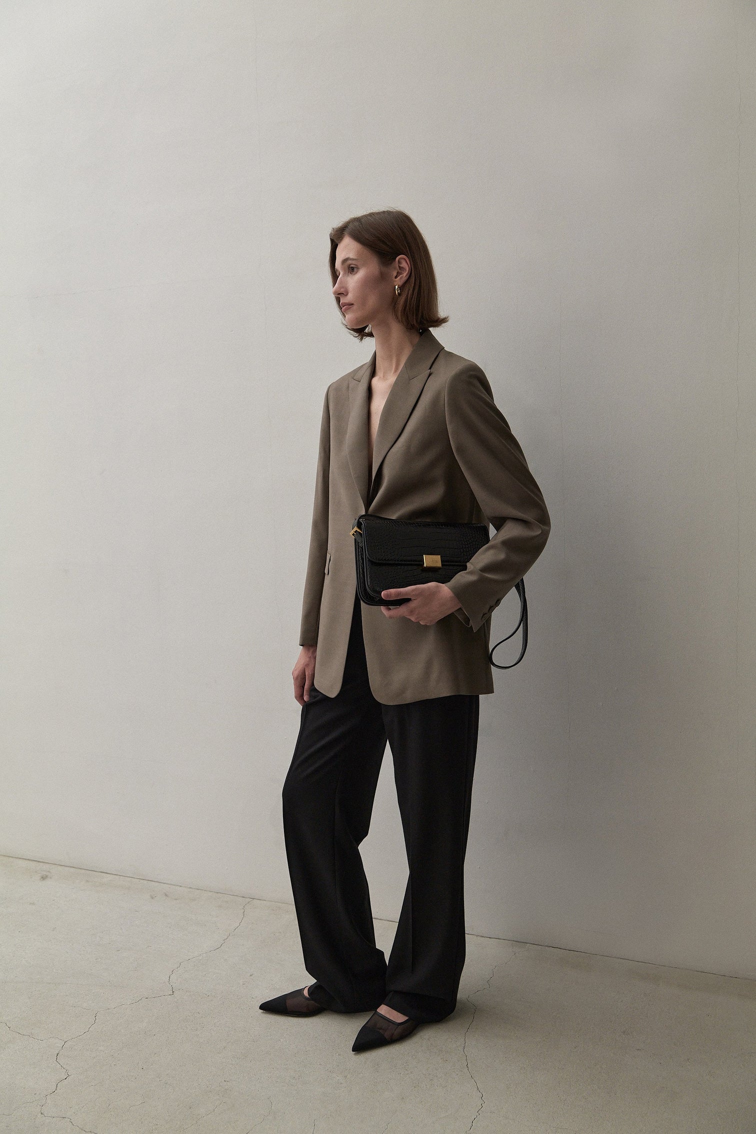 blazer toe cap
